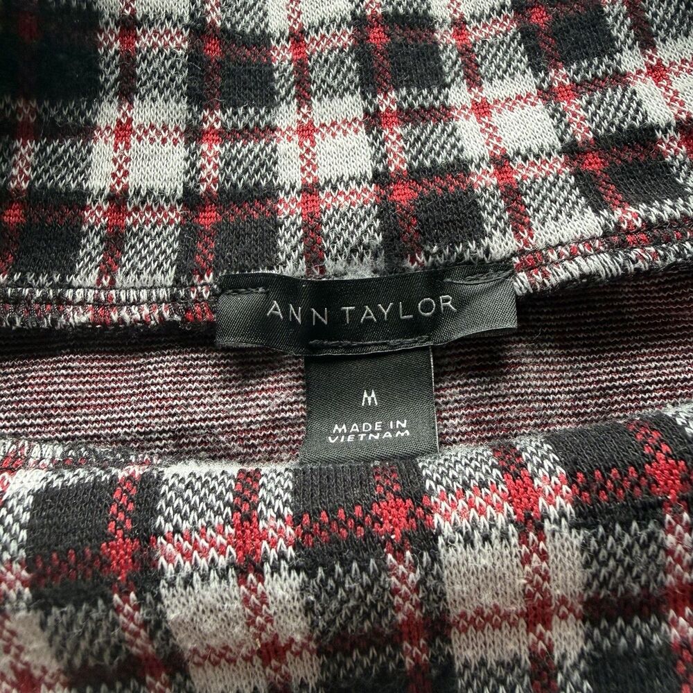 Ann Taylor Womens Plaid Top M Mock Neck Long Sleeve Red Black Holiday Preppy - Picture 2 of 6